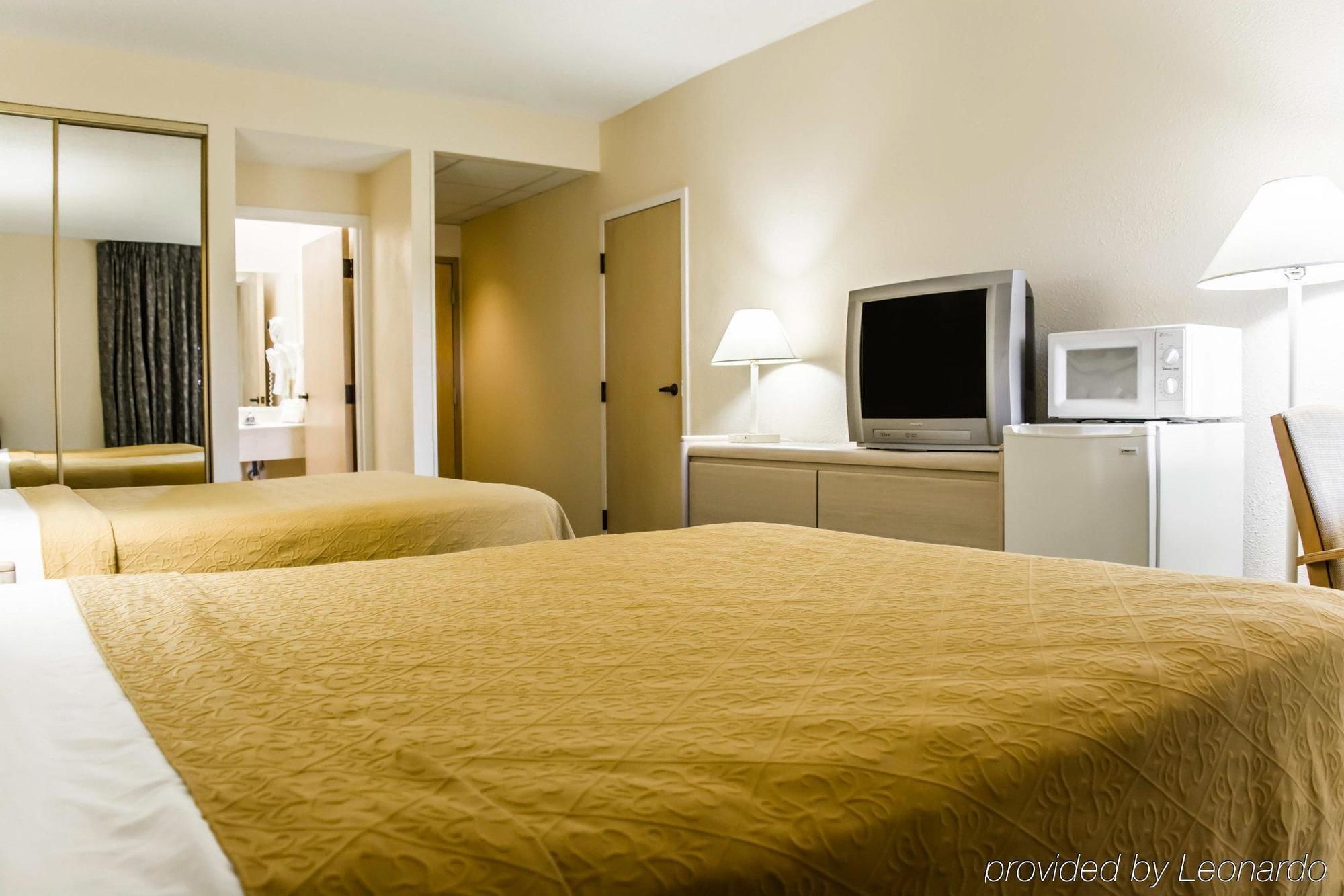 Quality Inn And Suites Golf Resort Golden Gate Экстерьер фото