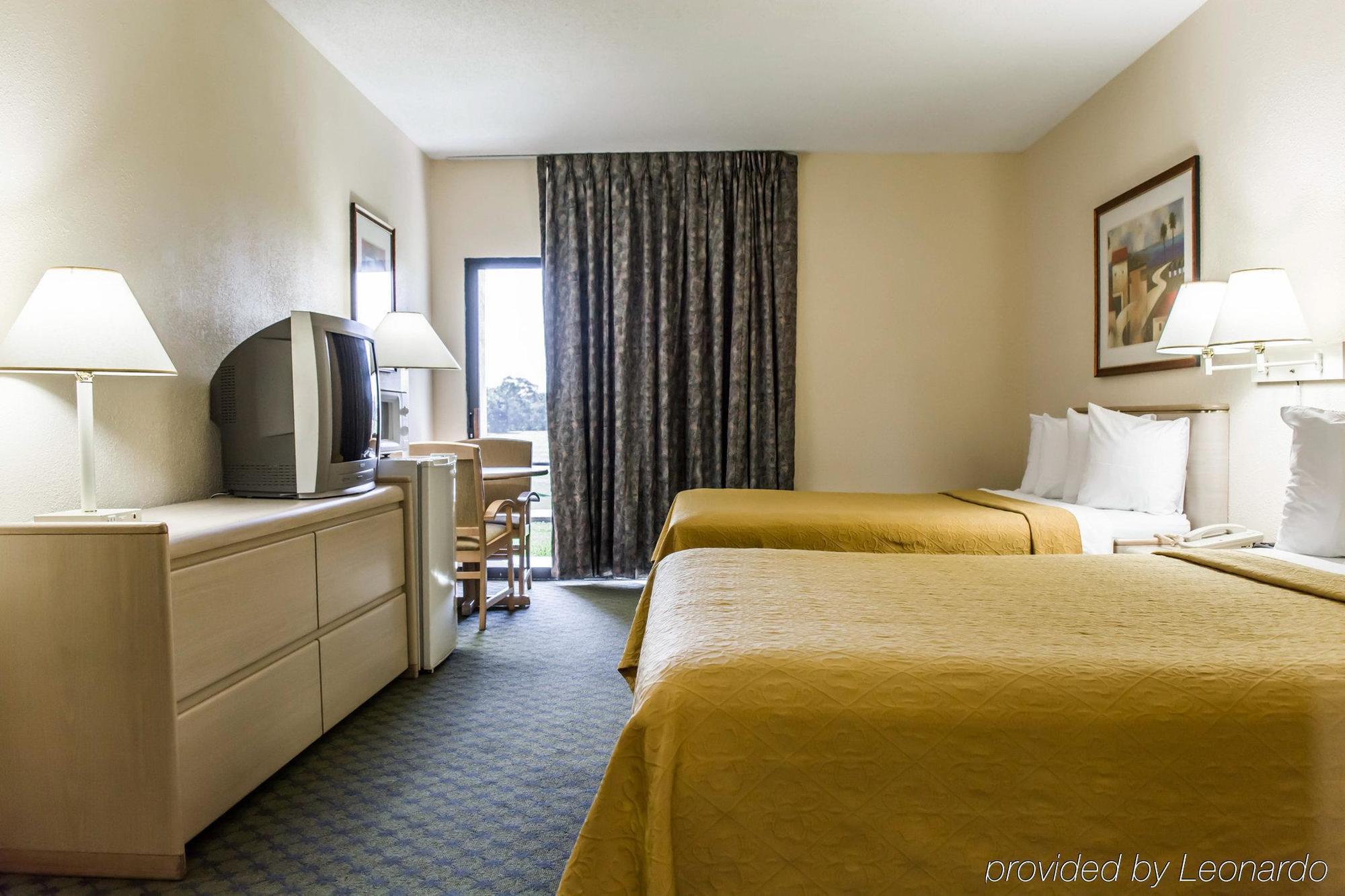 Quality Inn And Suites Golf Resort Golden Gate Экстерьер фото