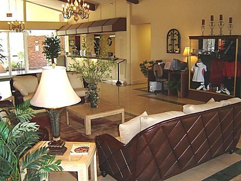 Quality Inn And Suites Golf Resort Golden Gate Интерьер фото