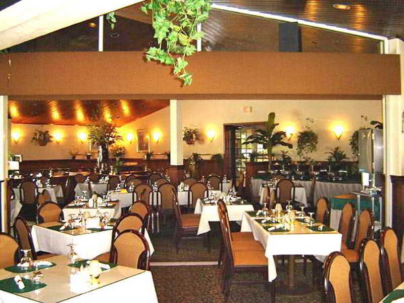 Quality Inn And Suites Golf Resort Golden Gate Ресторан фото