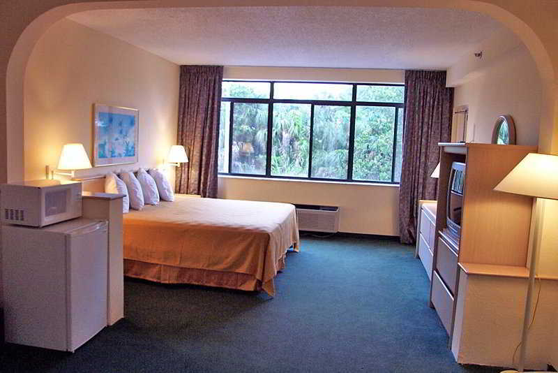 Quality Inn And Suites Golf Resort Golden Gate Номер фото