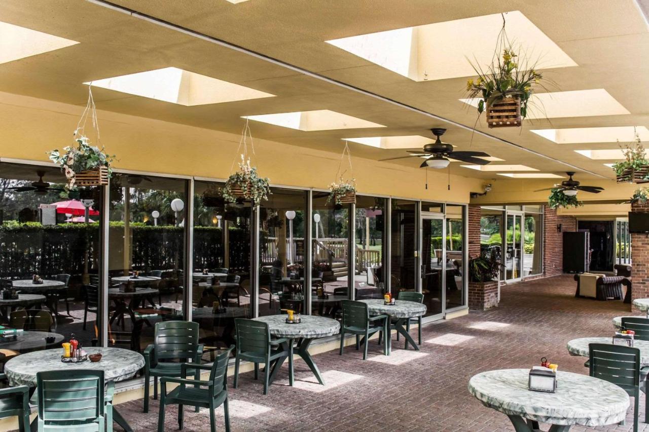 Quality Inn And Suites Golf Resort Golden Gate Экстерьер фото